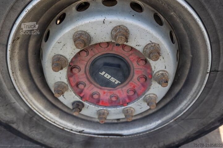 Kipper TECNOKAR HARDOX 26m3+BACHE