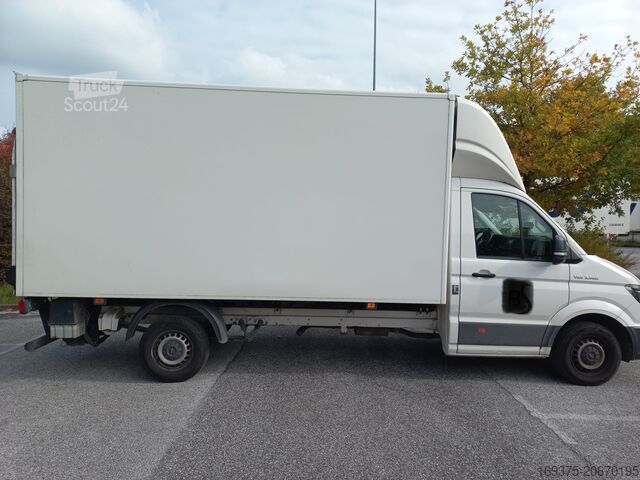 Transportér s kufrom MAN TGE 3