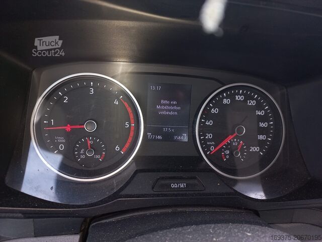 Transportér s kufrom MAN TGE 3