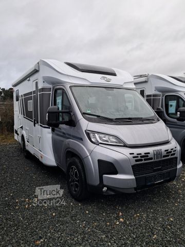 Caravana semiintegrada CARADO T 338