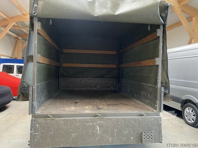 Gardinsidad skåpbil MERCEDES-BENZ Sprinter 313 CDI Doka 4x4 Allrad 1.Hand