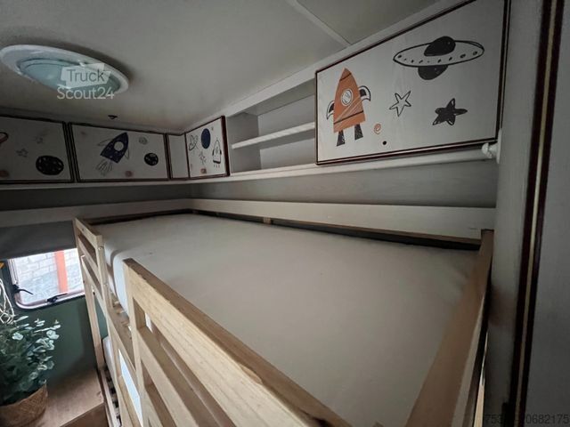 Wohnwagen KNAUS Südwind 440 Etagenbett + Festbett + Vorzelt