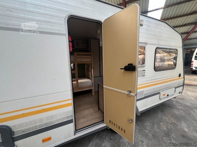 Wohnwagen KNAUS Südwind 440 Etagenbett + Festbett + Vorzelt