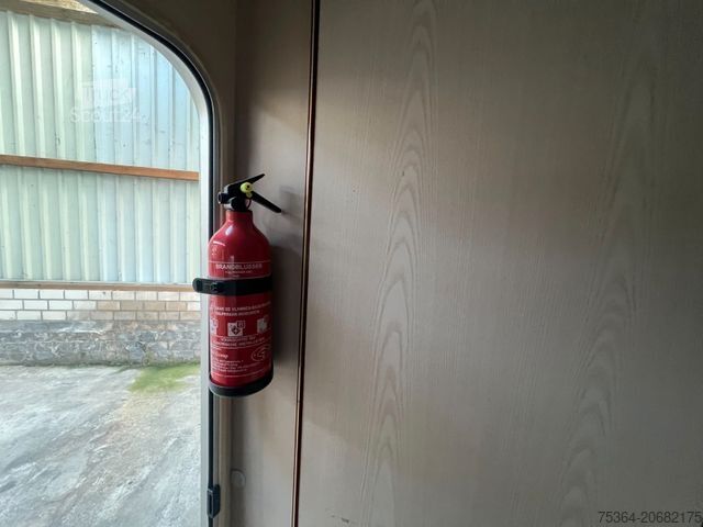 Wohnwagen KNAUS Südwind 440 Etagenbett + Festbett + Vorzelt