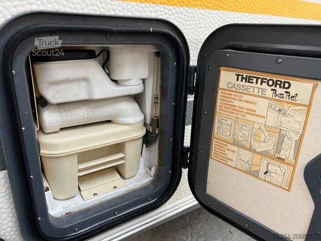 Wohnwagen KNAUS Südwind 440 Etagenbett + Festbett + Vorzelt