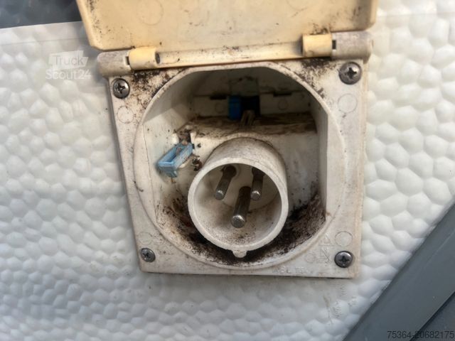 Wohnwagen KNAUS Südwind 440 Etagenbett + Festbett + Vorzelt