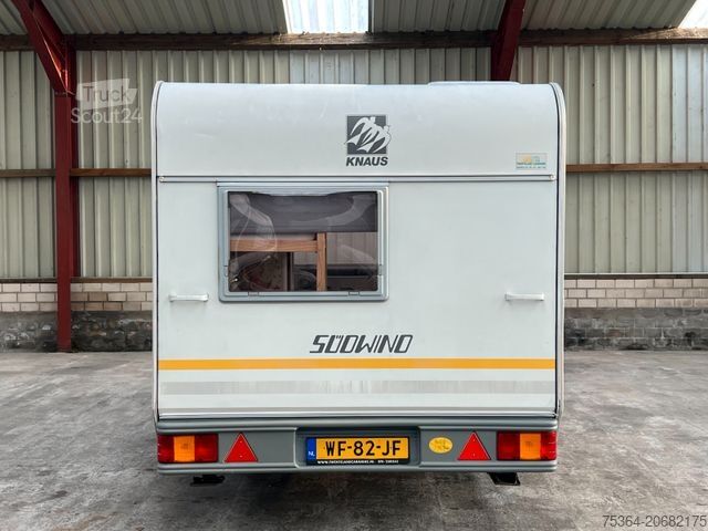 Wohnwagen KNAUS Südwind 440 Etagenbett + Festbett + Vorzelt