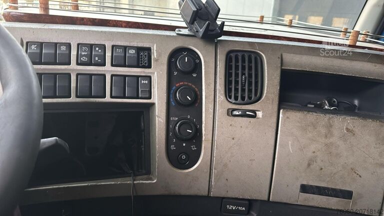 Estándar-SZM Renault Premium 450 (BONNE ETAT / GOOD CONDITION)