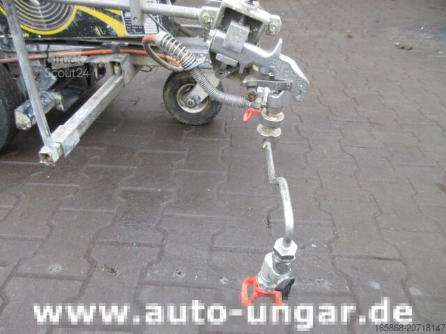 Obeležavanje puta ProSign Powrliner 6900 Graco 200HS Speeflow Eur