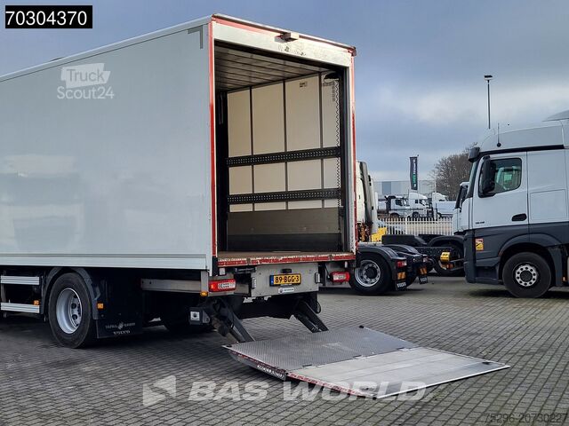Curtain sided Volvo FM 330 FM 4X2 NL-Truck APK 1 Curtainside 2000kg...