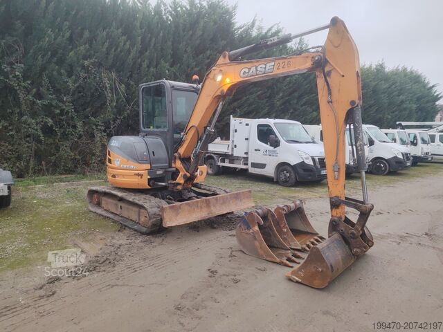 Minigrävare < 7t Case CX 50 with 3 excavator buckets