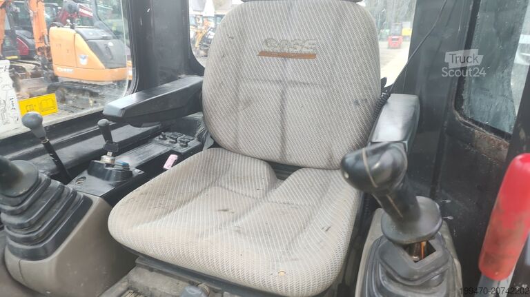 Minigrävare < 7t Case CX50B with 3 excavator buckets