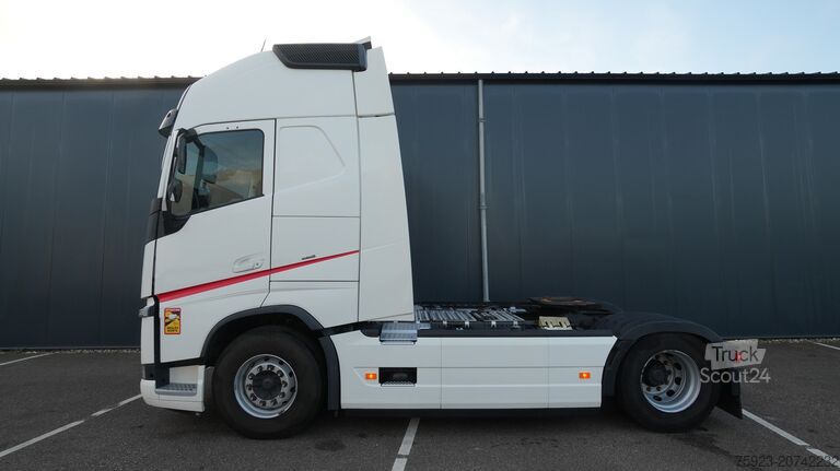 Standaard-SZM Volvo FH 460 EURO 6 GLOBETROTTER 741.100KM