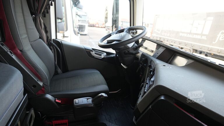 Standaard-SZM Volvo FH 460 EURO 6 GLOBETROTTER 741.100KM