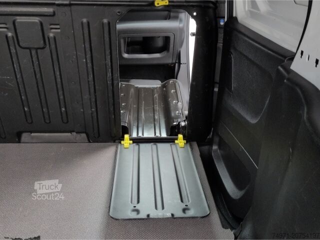 Varebil Opel Combo Cargo XL 3-Sitzer 1.5D*Tempo PDC Bluetoo