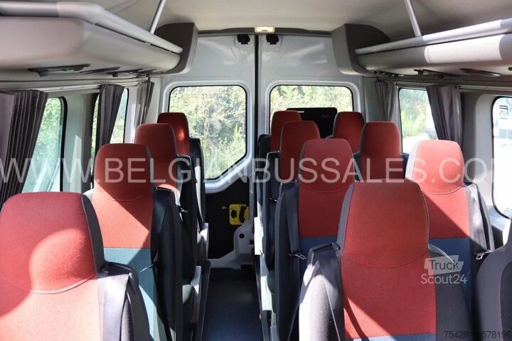 Minibus Renault Master ME
