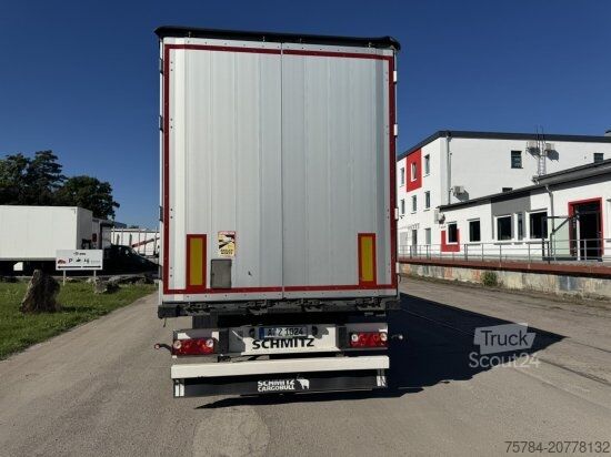 Semi-remorque bâchée SCHMITZ SCHIEBEGARDINE CURTAINSIDER SCS 24