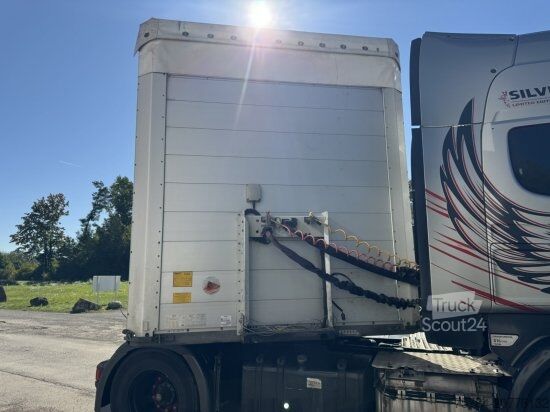 Semi-remorque bâchée SCHMITZ SCHIEBEGARDINE CURTAINSIDER SCS 24