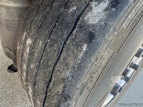 Semi-remorque bâchée SCHMITZ SCHIEBEGARDINE CURTAINSIDER SCS 24