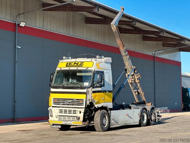 Kamion s kipom s pomičnim kontejnerom VOLVO FH 440 6x2 BL Meiller Abrollkipper *verunfallt*