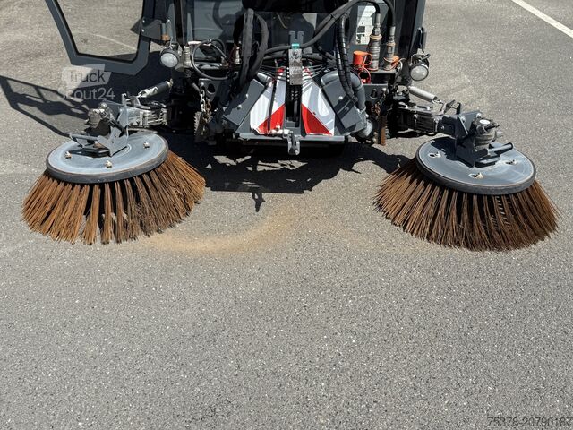 Măturătoare stradală Hako Citymaster 1600 4x4 Kehrmasch.+Winterdie