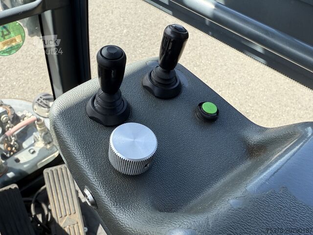 Măturătoare stradală Hako Citymaster 1600 4x4 Kehrmasch.+Winterdie