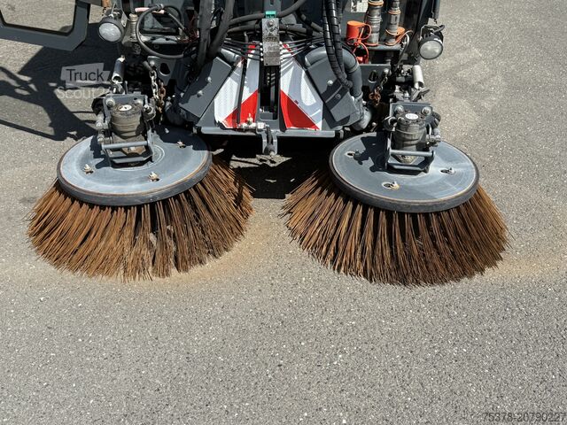 Echipamente pentru servicii de iarnă Hako Citymaster 1600 4x4 Kehrmasch.+Winterdie