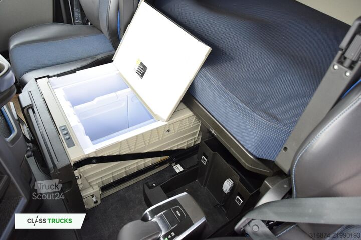 Standard SZM VOLVO FH 500 Globetrotter XL I-ParkCool ACC