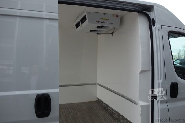 Sonderausbau-Transporter fiat Ducato Kasten 35 140 L4H2 Kühlkasten KLIMA/KAM