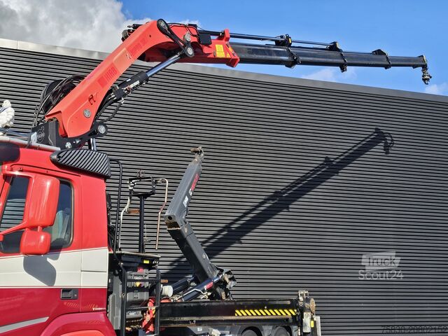 Haakarmsysteem Volvo FM 420 8x2 / HIAB HOOKLIFT + 30 t/m CRANE - KRAN