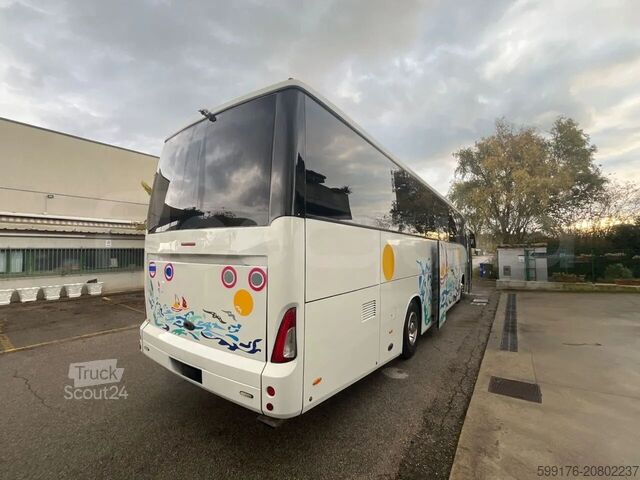 Autobus turystyczny Irisbus 397E.12