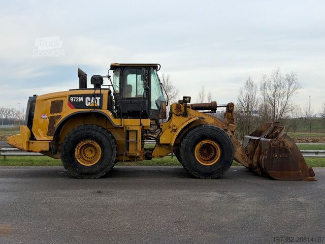 Chargeuse Caterpillar 972M