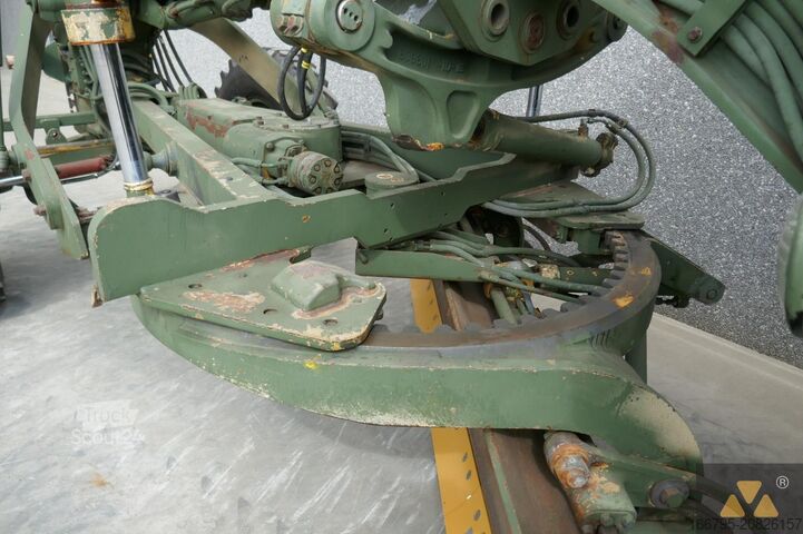 Grader Caterpillar 130G Ex-army