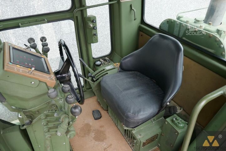 Grader Caterpillar 130G Ex-army