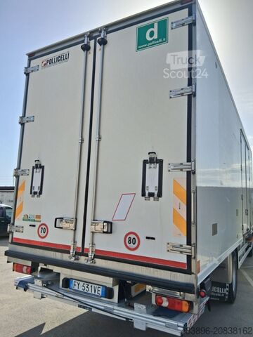 Trekker Daf LF 320 18T