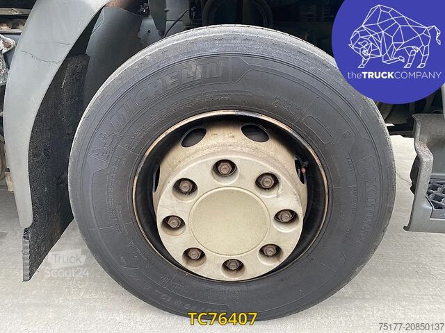 Refrigerated/frozen transport Renault D 210