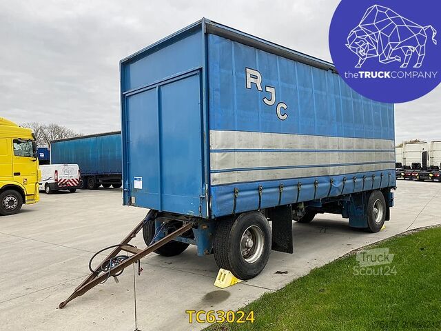 Sliding tarpaulins Meert