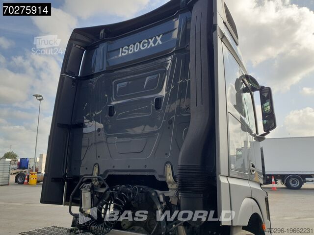 Standaard trekker Mercedes Actros 1851 4X2