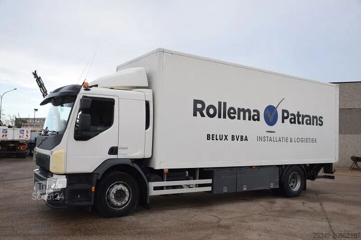 Suitcase Volvo FE 250