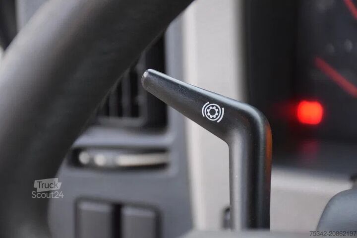 Suitcase Volvo FE 250