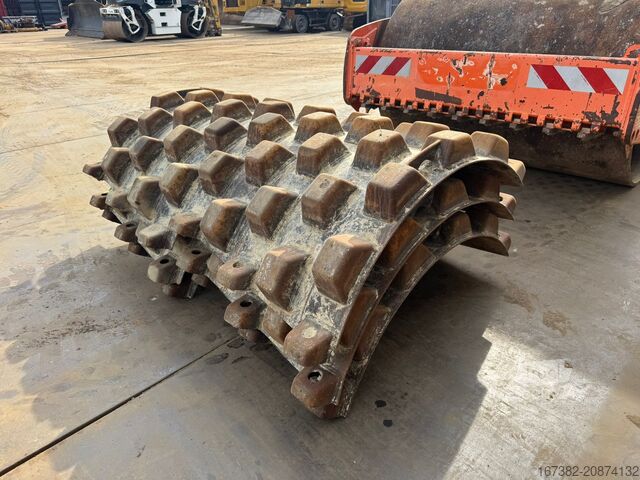 Egyszerű bütykös görgő Hamm 3412 incl. Padfoot shields