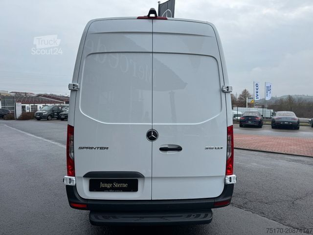 Fourgon surélevé MERCEDES-BENZ Sprinter 319 CDI 4325 Klima Kamera LED