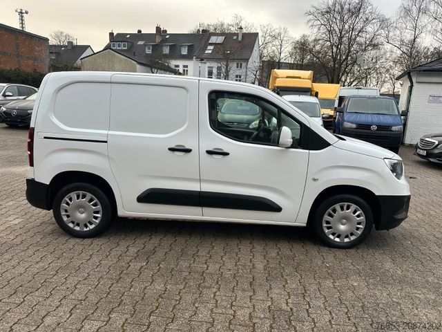 Kastenwagen OPEL Combo Cargo 75kw * Klimaut. * Navi * PDC