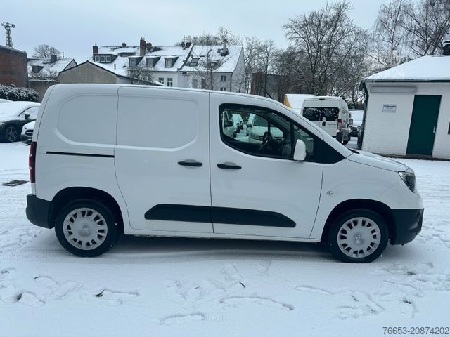 Kastenwagen OPEL Combo Cargo 75kw * Klimaut. * Navi * PDC