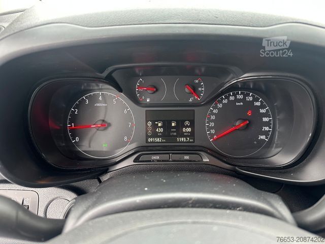 Kastenwagen OPEL Combo Cargo 75kw * Klimaut. * Navi * PDC