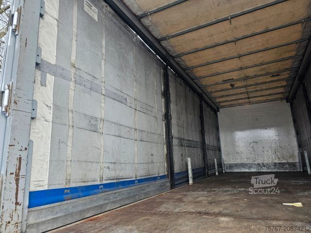 Camión plataforma con toldo SCANIA P280 Cp 16 Euro 6