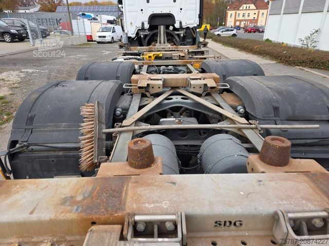 Maināms virsbūves kravas automobilis MERCEDES-BENZ 2545 BDF, Multiwechsler,neue Injektoren+ Ölpumpe