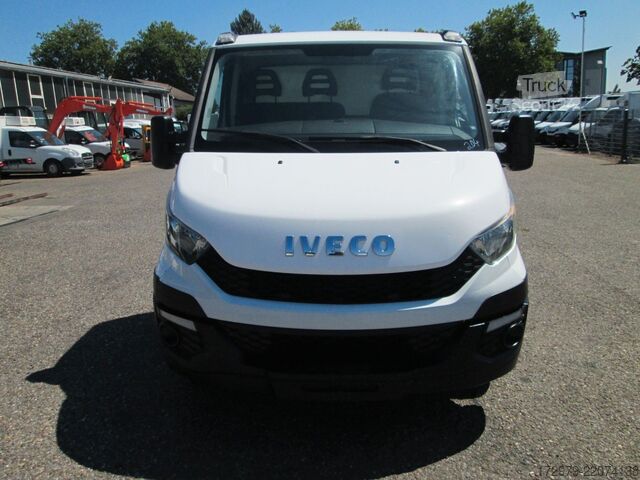 Transporter Fahrgestell IVECO 35 C13*Fahrgestell*
