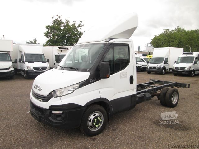 Transporter Fahrgestell IVECO 35 C14*Fahrgestell*