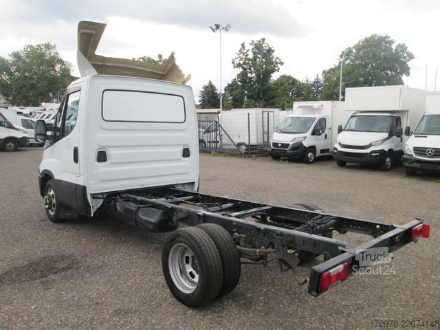 Transporter Fahrgestell IVECO 35 C14*Fahrgestell*